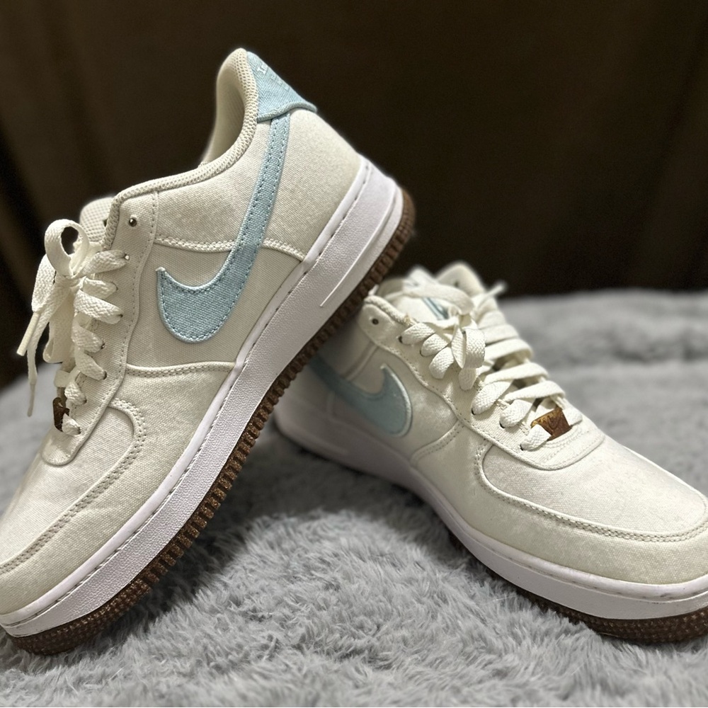 Excellent Cond. Nike Air Force 1 “Indigo” Sneakers